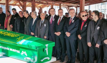 İlker Adalıoğlu son yolculuğuna uğurlandı