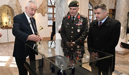 Atatürk’ün kullandığı koku ve kolonya şişeleri Misparta Koku Müzesi’nde sergileniyor