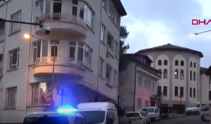 Yalnız yaşadığı evinde ölü bulundu