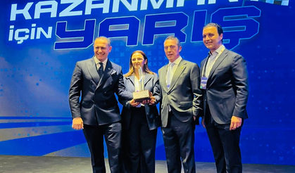 Ford Gürsoy, Ford President’s Award 2025 ile ilk yılında büyük başarıya imza attı