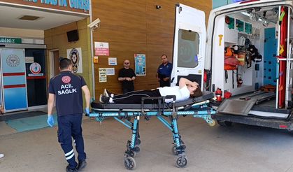 Bursa'da triportör devrildi; 1'i çocuk 3 yaralı