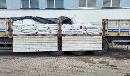 Kayseri'de 24 ton sahte gübre ele geçirildi
