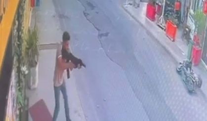 Eğlence mekanı önünde pompalı tüfekle ateş açtı