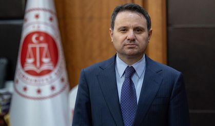 Bakan Gürlek: 818 şüphelinin banka hesapları ile kripto varlıklarına el konuldu