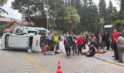 Osmaniye'de iki otomobil çarpıştı: 5 yaralı