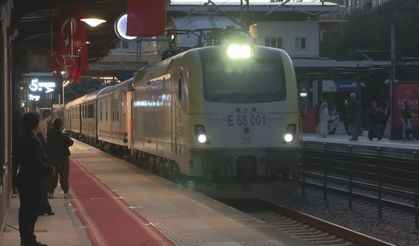 Tarihi Orient Express  İstanbul'a geldi