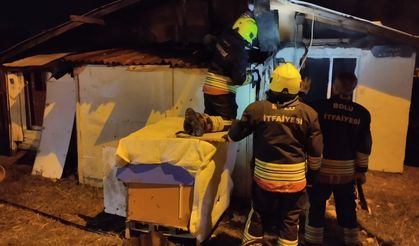 Sobadan sıçrayan kıvılcım evi yaktı
