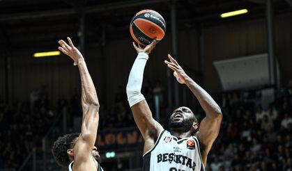 Beşiktaş'tan İtalya deplasmanında tarihi zafer