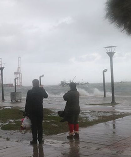 Valilik Uyardı: Doğu Akdeniz’de Fırtına Bekleniyor