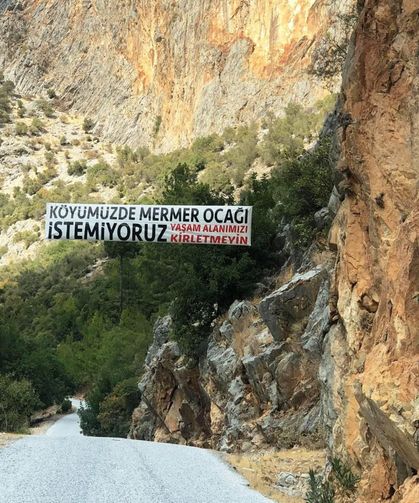 Korucuk ve Ovabaşı halkı mermer ocağına geçit vermedi
