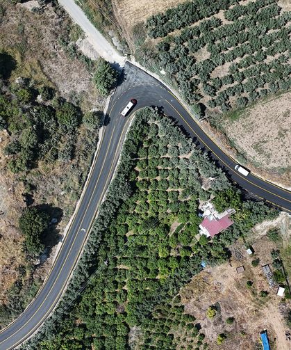 Mezitli’de 11,5 kilometrelik yol yenilendi