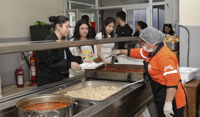 Büyükşehirin Gülnardaki öğrenci yurdu eğitime destek sağlıyor