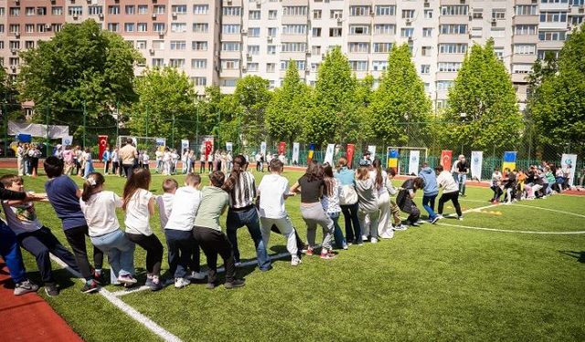 Yunus Emre Enstitüsü, Romanya'da dostluk, kültür ve lezzet pikniği düzenledi