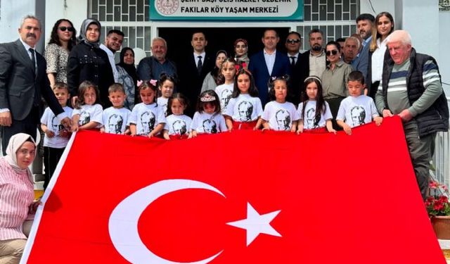 Çamlıyaylada miniklerden annelere duygu dolu sürpriz