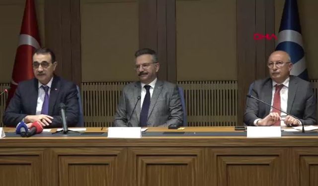 TBMM Yapay Zeka Araştırma Komisyonu Başkanı Fatih Dönmez, akademisyenlerle bir araya geldi