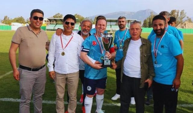 Gülnar Belediyespor şampiyonlukla 1. Amatör lige yükseldi