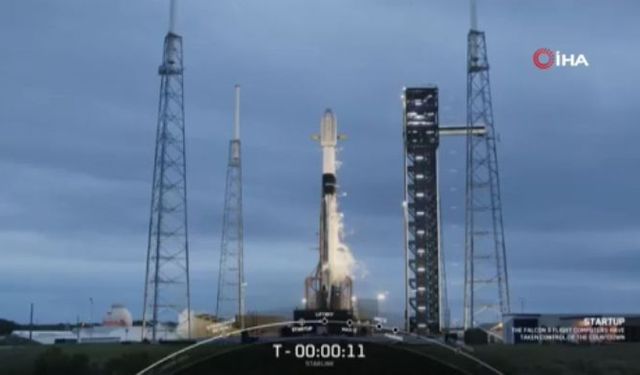 SpaceX, 23 Starlink uydusunu daha yörüngeye gönderdi