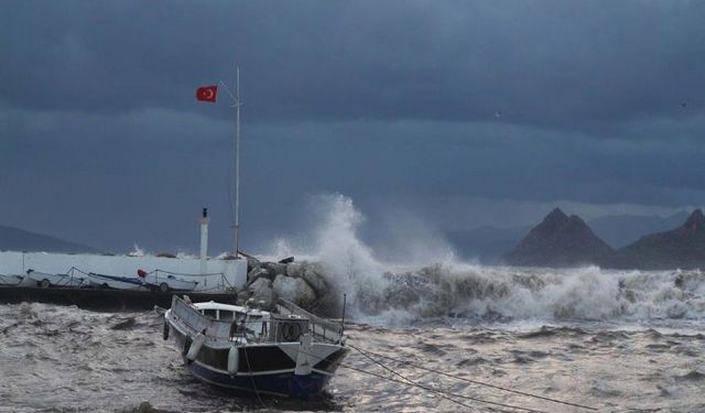 Anamur'da fırtına uyarısı