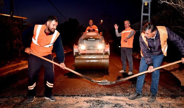 Gülnar'da yol yapım çalışmaları sürüyor