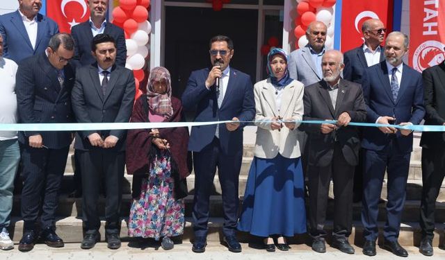 Trafik kazasında hayatını kaybeden öğretmenin ismi okulda yaşatılacak