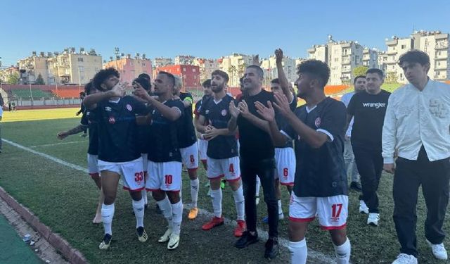 Mezitli 33 Spor ligde fırtına gibi esiyor