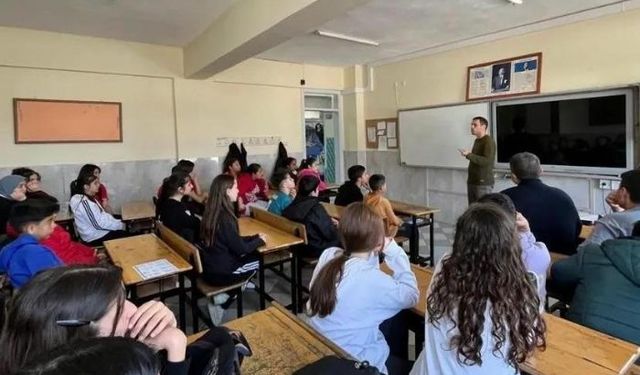 Bozyazı'da 'Stres ve kaygı yönetimi' semineri düzenlendi