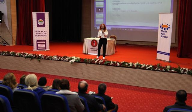 Toroslar Belediyesinden aile içi iletişim eğitimi