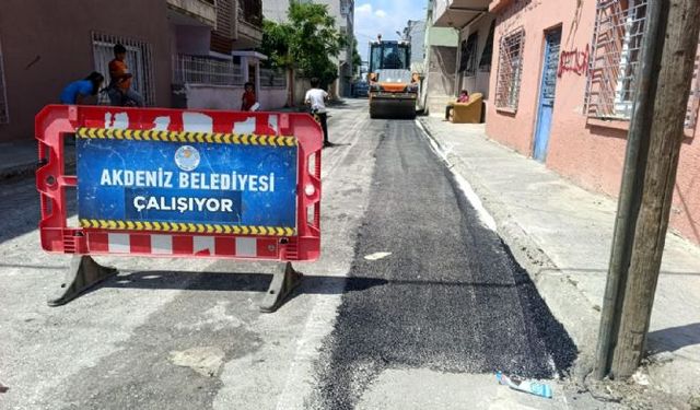 Akdenizde yollar yenileniyor