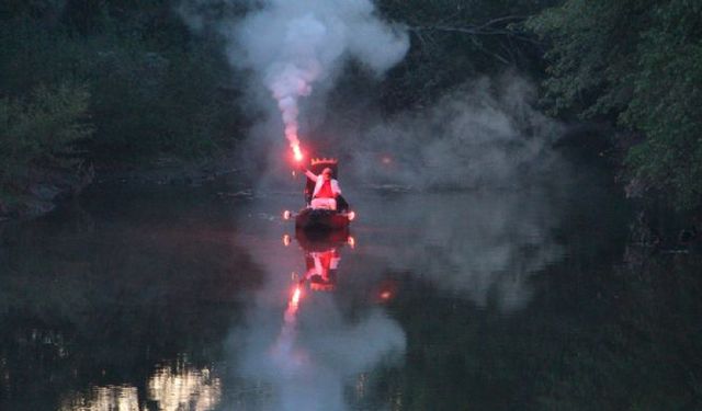 Kakava'da dilekler Tunca Nehri'ne bırakıldı