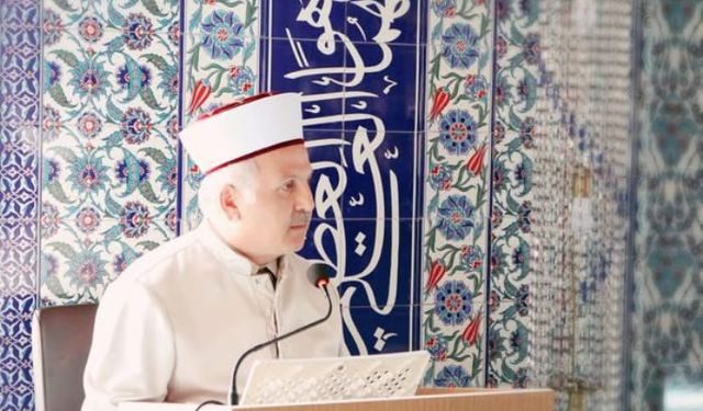 Müftü Yığman, Mezitli Ulu Camii'nde cemaatle buluştu