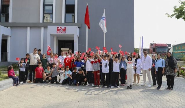 Büyükşehir, özel bireyleri 23 Nisan etkinliklerinde buluşturdu