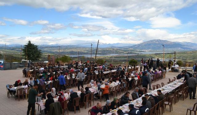 Kahramanmaraş'ta bir okulda 'Tirşik Şöleni' gerçekleşti