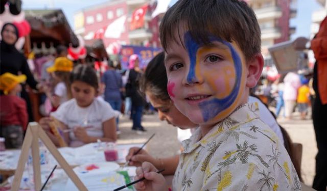 Tarsusta 23 Nisan coşkusu devam ediyor