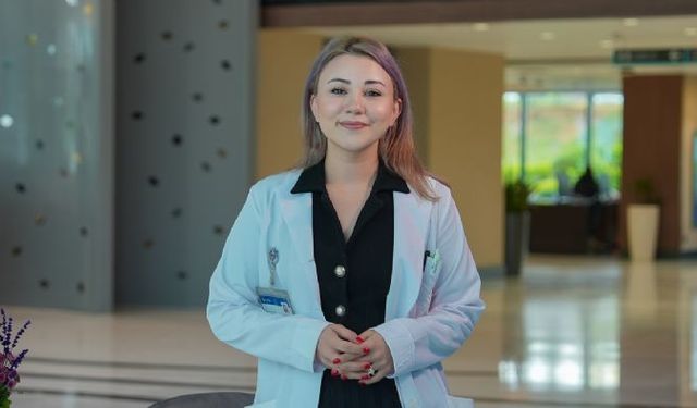 Diyestisyen Al: "Günde en az iki buçuk- üç litre su içilmeli"
