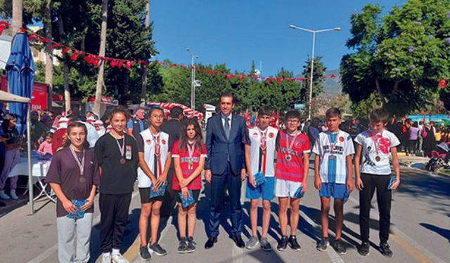 Bozyazı'da cumhuriyet coşkusu  