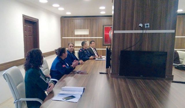 Bozyazı'da kadına yönelik şiddetle mücadele toplantısı yapıldı  