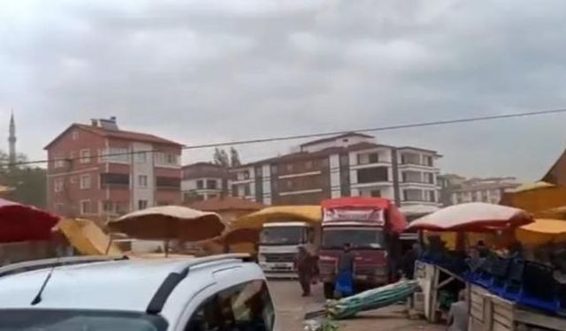 Yozgat'ta fırtına pazar yerini uçurdu