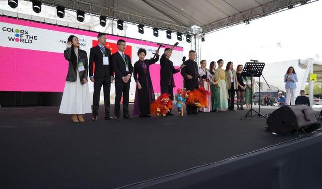 İstanbulda 20 farklı ülkenin lezzetleri görücüye çıktı