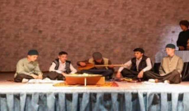 Ahilik Tiyatro yarışmasında birinci belli oldu