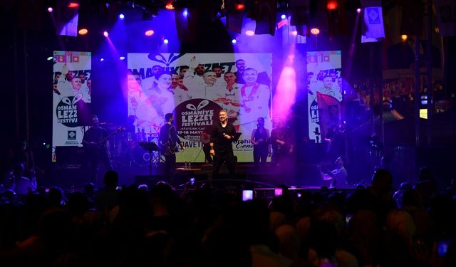 Osmaniye Kültür Festivali'nde türkü rüzgarı esti