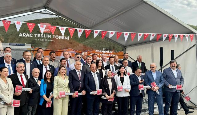 Mersinli Başkanlar TBB Toplantısında: Aydıncık’a Yeni Hizmet Aracı Teslim Edildi
