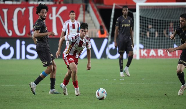 Trabzonspor, Antalya'da Kazanarak Sezonu Noktaladı