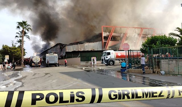 Vali Toros: "Yangın büyük ölçüde kontrol altına alındı"