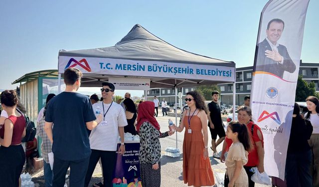 Mersin’de Öğrencilerin ve Velilerin YKS Heyecanı