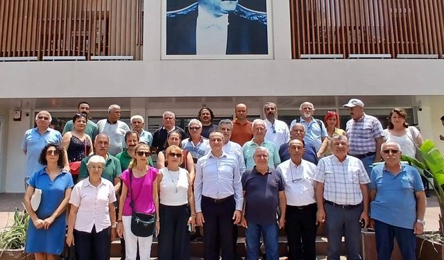 Emek ve Demokrasi Platformu’ndan CHP Mersin İl Başkanlığı'na Taziye Ziyareti