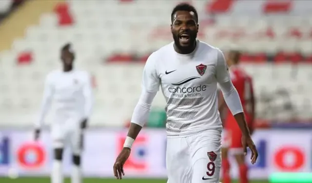 Aaron Boupendza Kimdir? Yaşıyor mu, Öldü mü, Ne Zaman Öldü, Oynadığı Takım Hangisi?