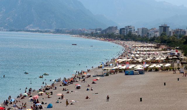Kurban Bayramı’nda Antalya’da Tatil Yoğunluğu