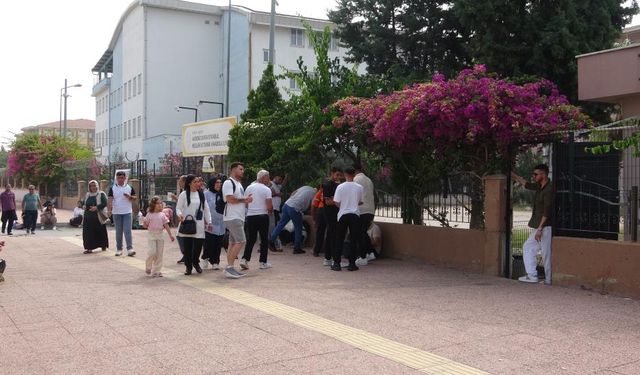 Mersin'de LGS Heyecanı Yaşandı