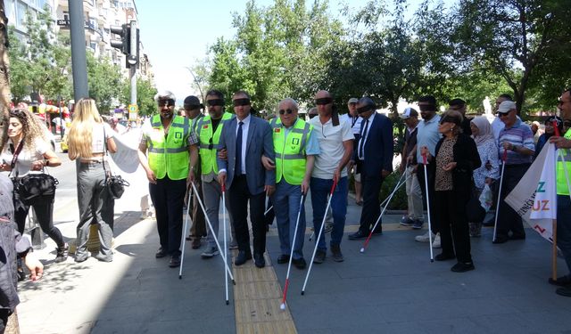 Isparta'da Empati Yürüyüşü