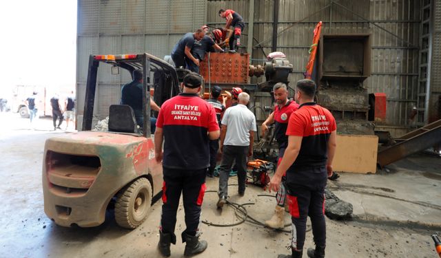 Antalya’da Feci İş Kazası: İki Bacağını Kaybetti